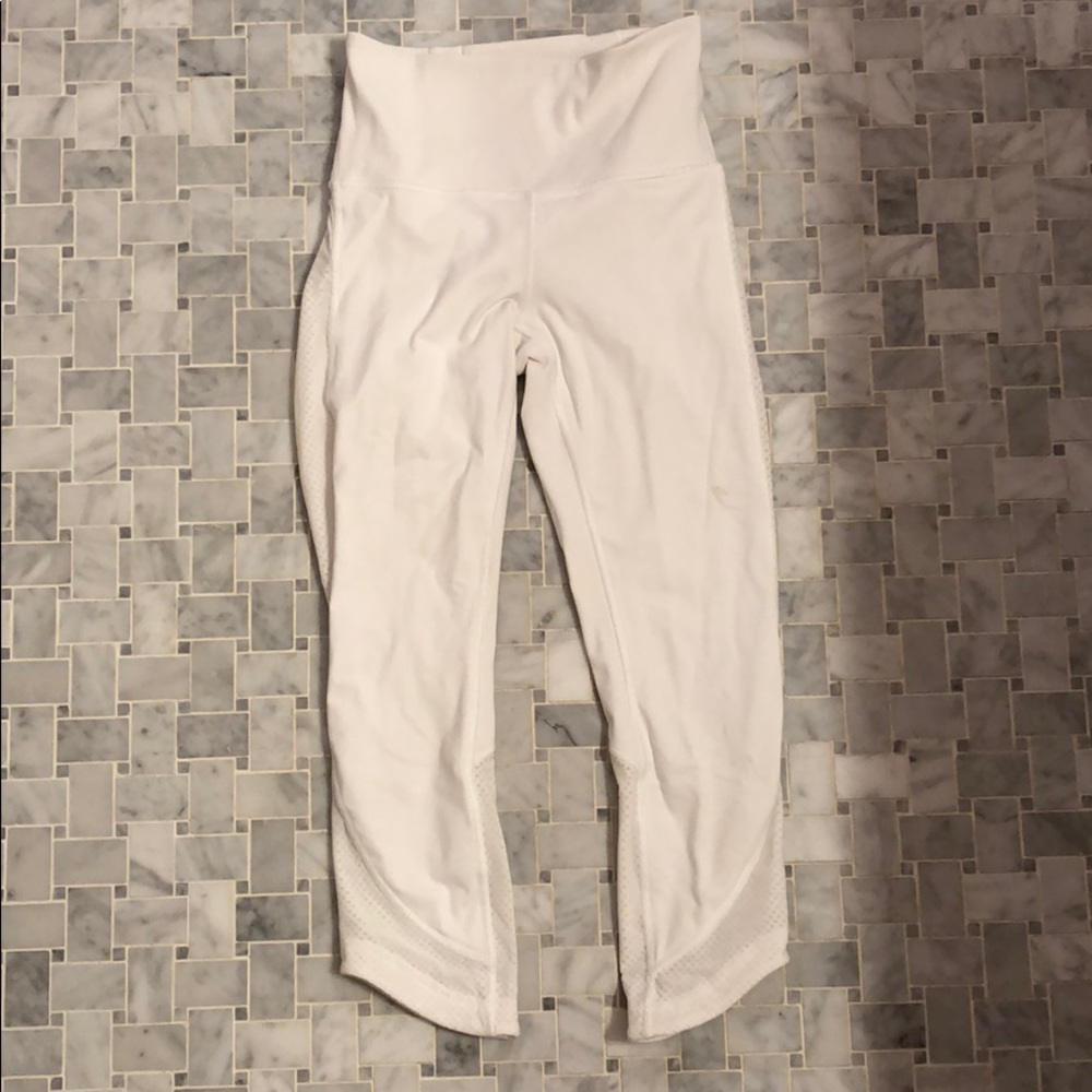 Lululemon White Cropped Legging